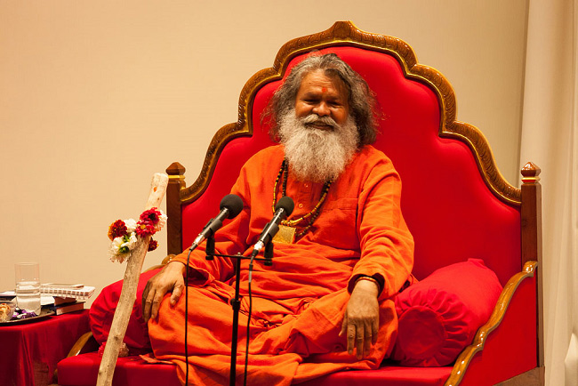 H.H. Paramhans Swami Maheshwarananda in New Zealand